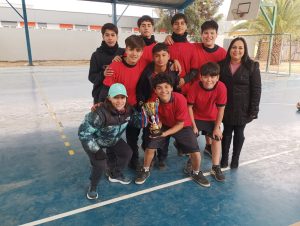 Read more about the article Ganadores sub 14 de voleibol Comunal!! 1er lugar Varones y 2do lugar damas