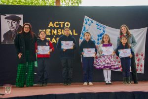 Read more about the article ¡Hoy en la mañana celebramos el Acto Mensual en el Colegio Cryptocarya Alba a cargo de 2º Básico!