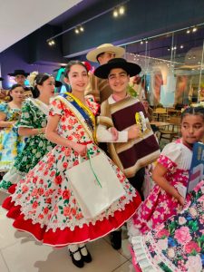 Read more about the article 🎉 ¡Felicitaciones a nuestros representantes en el Campeonato Regional de Cueca Escolar 2024! 🎉